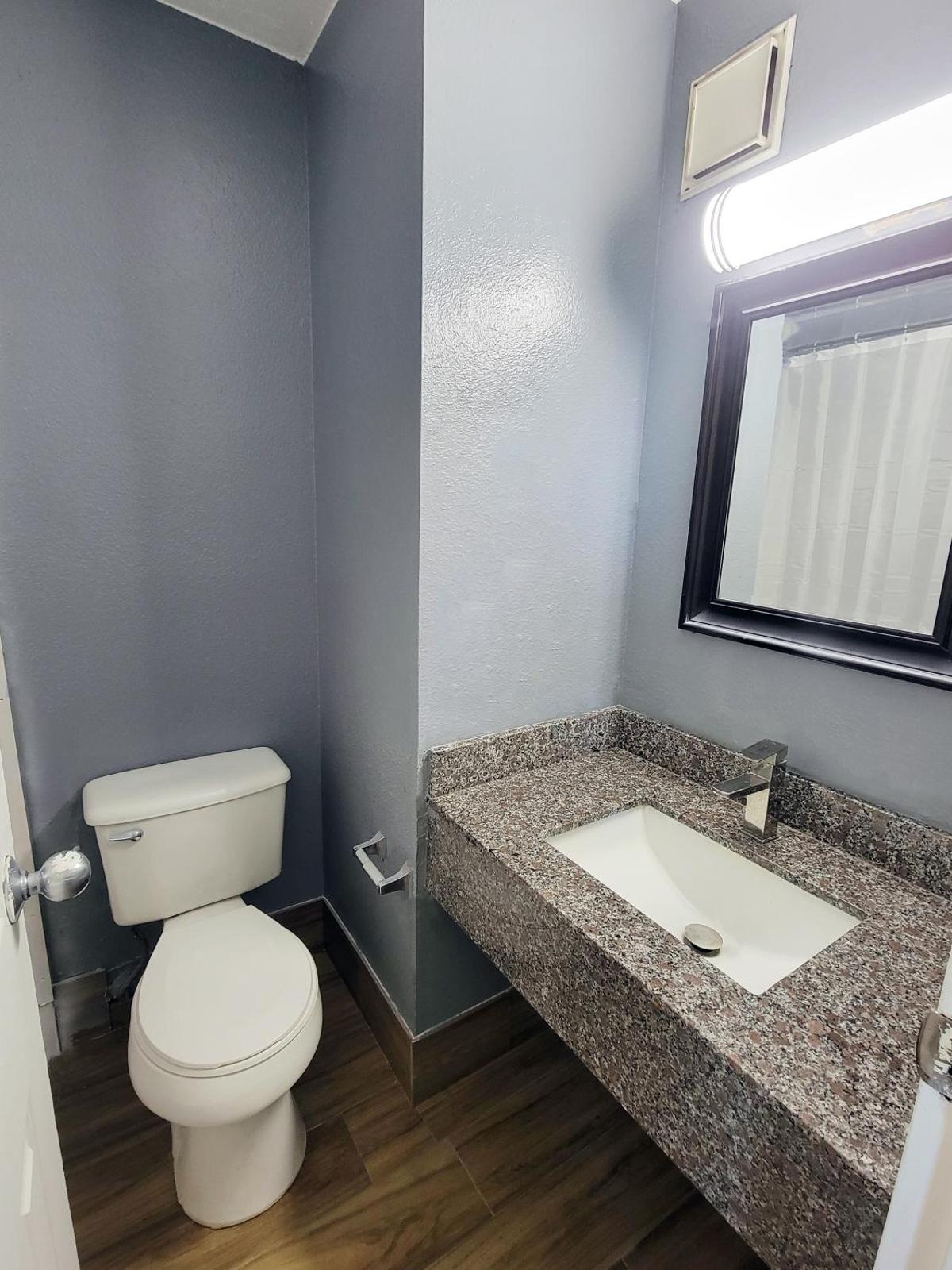 Travel Inn San Antonio Main image 1